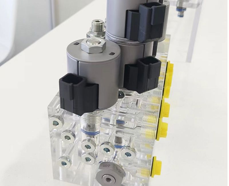 Maßgeschneiderte Acryl-PMMA-Ultrapräzisionsteile mit Hydraulik - DP02