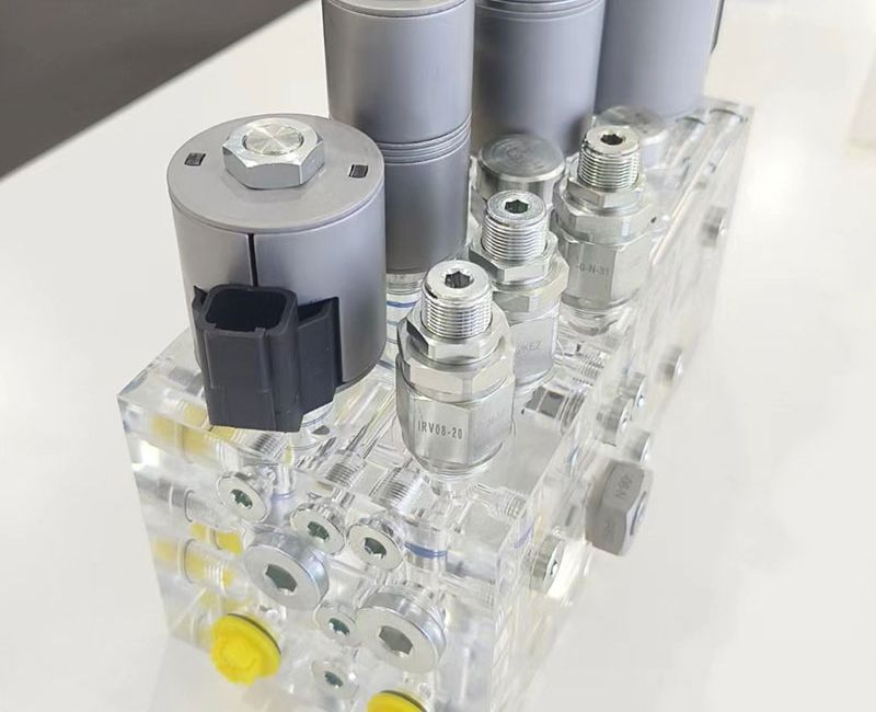 Maßgeschneiderte Acryl-PMMA-Ultrapräzisionsteile mit Hydraulik - DP02