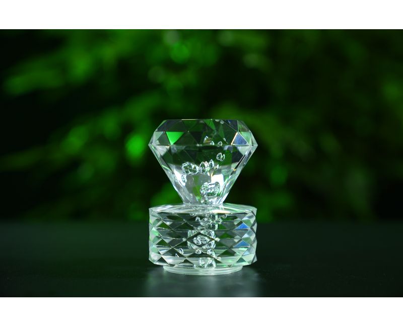 Kundenspezifische Ornamentteile aus klarem Acryl - CD03